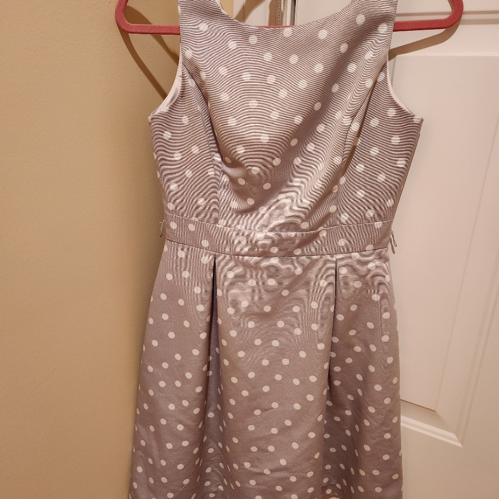 Ladies dress